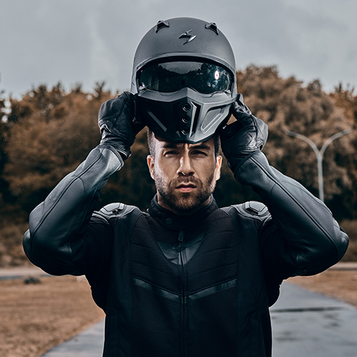Casques moto Scorpion d couvrez la collection chez Dafy moto